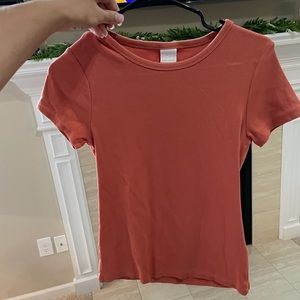 Orange t shirt